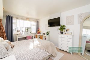 Photo 11- click for photo gallery